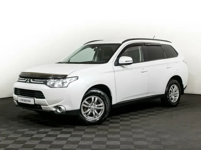 Mitsubishi Outlander, III — фото 2