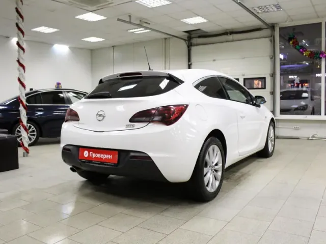 Opel Astra, J Рестайлинг — фото 6