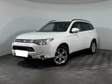 Mitsubishi Outlander, III — фото 1
