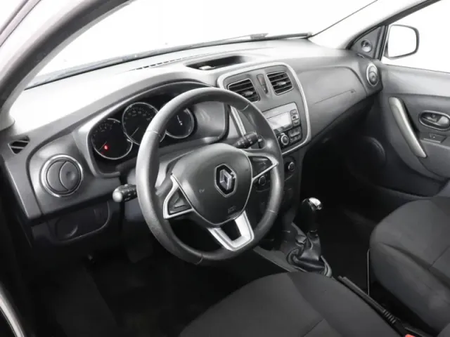 Renault Sandero, II Рестайлинг — фото 11
