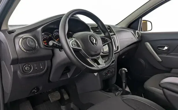 Renault Sandero, II Рестайлинг — фото 9