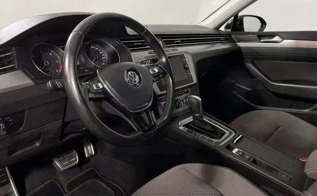 Volkswagen Passat, B8 — фото 5
