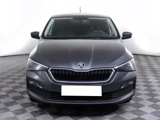 Skoda Rapid, II — фото 16
