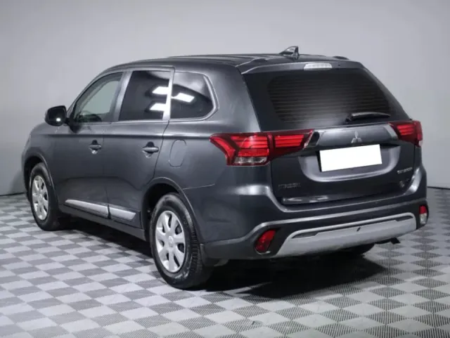 Mitsubishi Outlander, III Рестайлинг 2 — фото 7