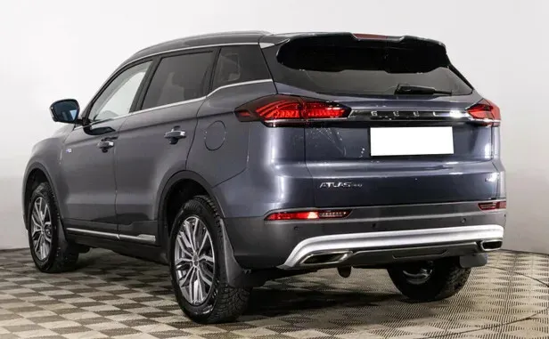 Geely Atlas Pro — фото 4