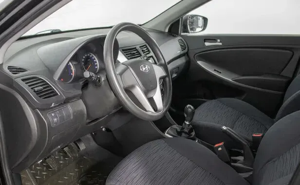 Hyundai Solaris, I Рестайлинг — фото 5