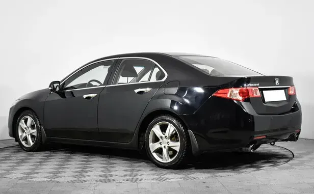 Honda Accord, VIII Рестайлинг — фото 4