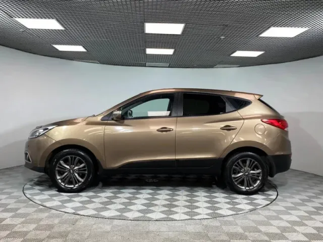 Hyundai ix35, I — фото 20
