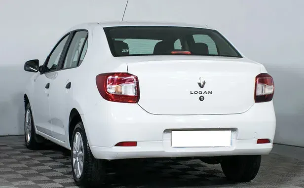 Renault Logan, II Рестайлинг — фото 4