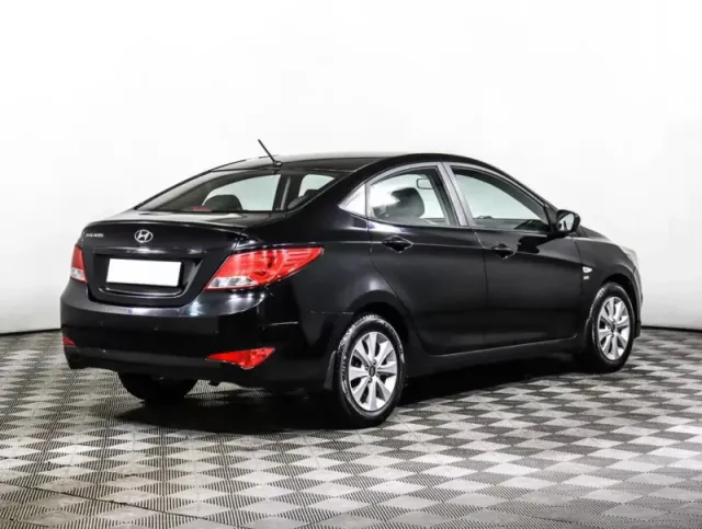 Hyundai Solaris, I Рестайлинг — фото 4