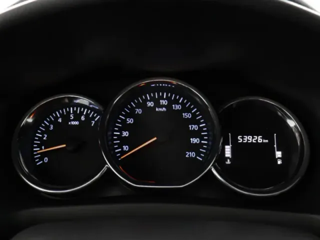 Renault Logan, II Рестайлинг — фото 12