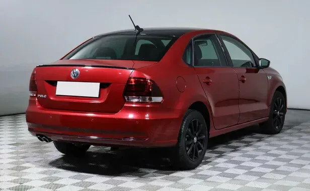 Volkswagen Polo, V Рестайлинг — фото 2