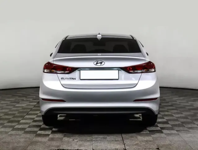 Hyundai Elantra, VI (AD) — фото 6