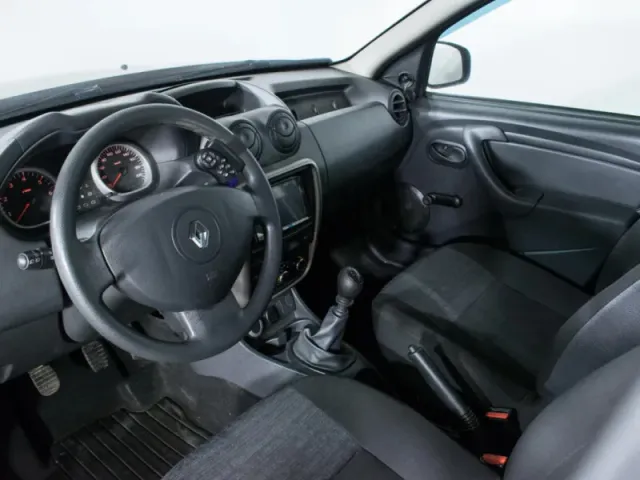 Renault Duster, I — фото 15