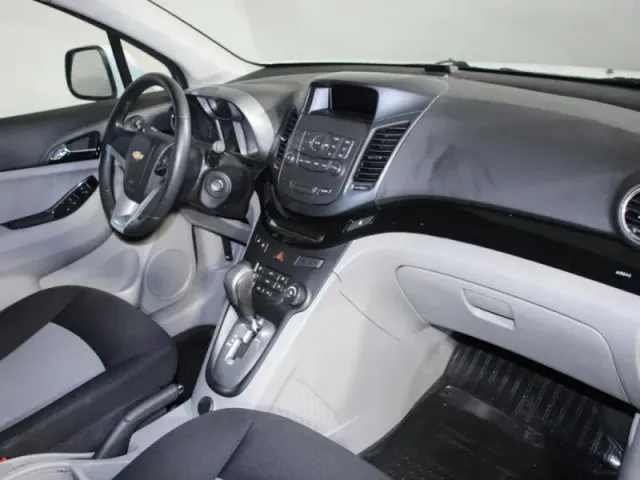 Chevrolet Orlando — фото 7