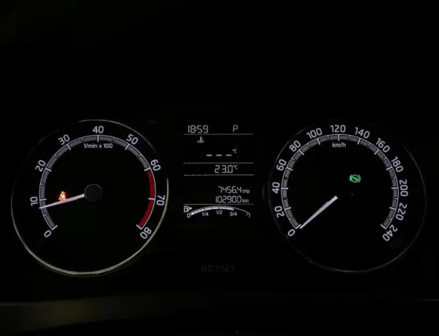 Skoda Rapid, I Рестайлинг — фото 18