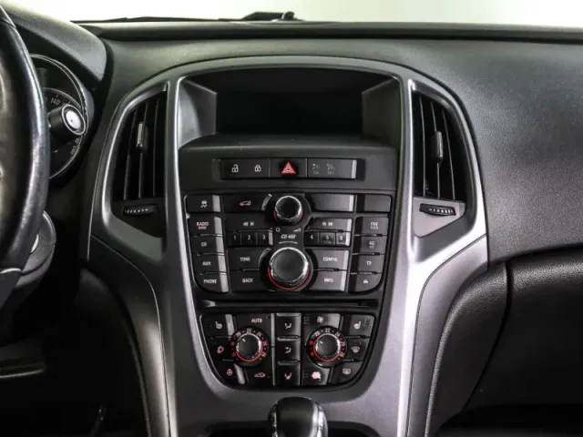 Opel Astra, J Рестайлинг — фото 16