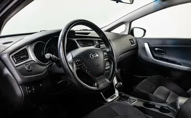 Kia Ceed, II Рестайлинг — фото 7