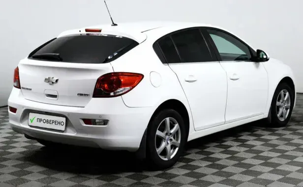 Chevrolet Cruze, I Рестайлинг — фото 2