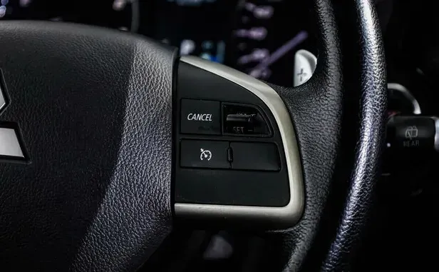 Mitsubishi Outlander, III — фото 11
