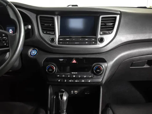 Hyundai Tucson, III — фото 12
