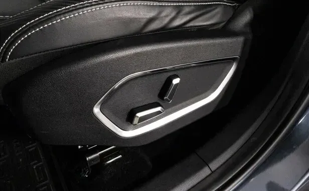 Geely Atlas Pro — фото 14