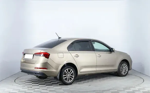Skoda Rapid, II — фото 2