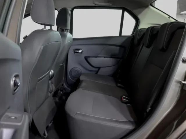 Renault Logan, II Рестайлинг — фото 10