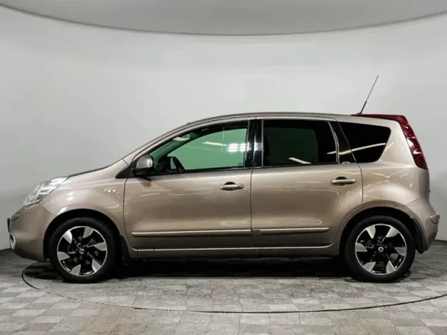 Nissan Note — фото 8