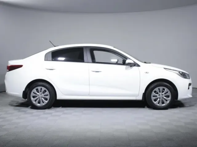 Kia Rio, IV — фото 4