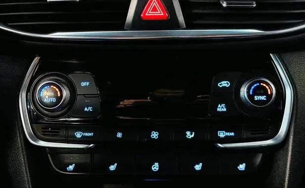 Hyundai Santa Fe, IV — фото 13