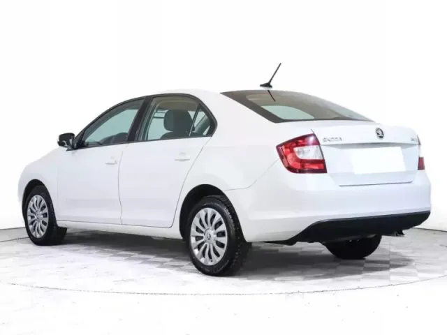 Skoda Rapid, I Рестайлинг — фото 7