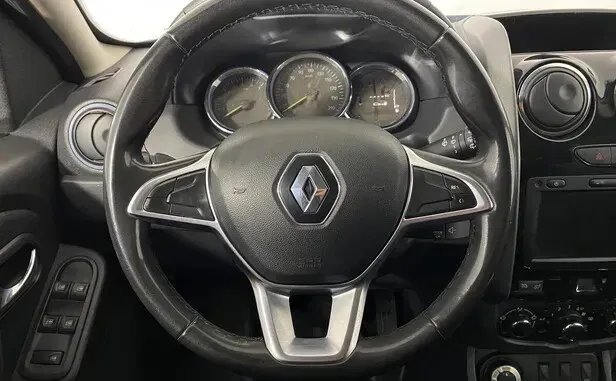 Renault Duster, I Рестайлинг — фото 9