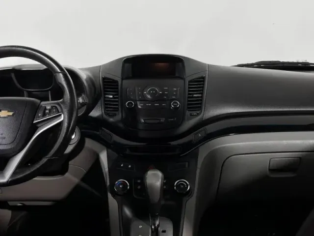 Chevrolet Orlando — фото 10