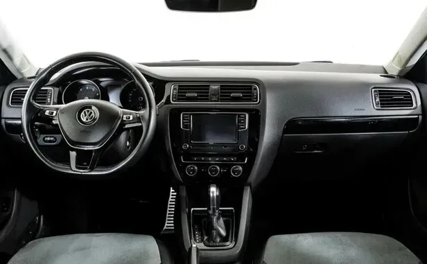 Volkswagen Jetta, VI Рестайлинг — фото 8