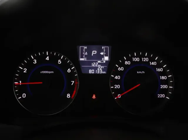 Hyundai Solaris, I Рестайлинг — фото 12