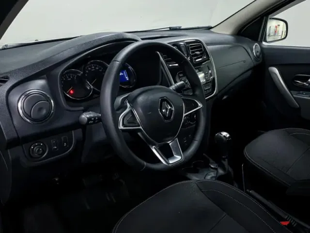 Renault Logan, II Рестайлинг — фото 12