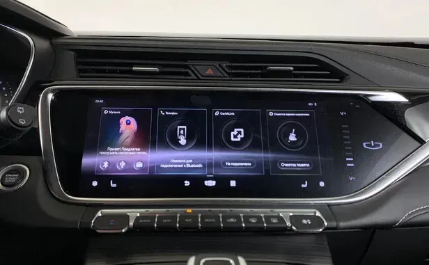 Geely Atlas Pro — фото 10