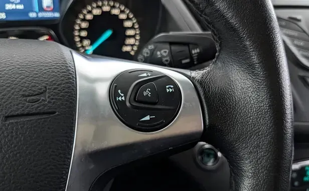 Ford Kuga, II Рестайлинг — фото 8