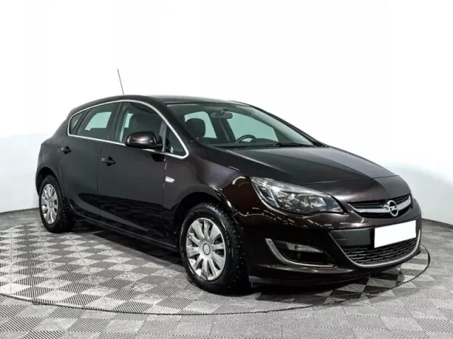 Opel Astra, J Рестайлинг — фото 3