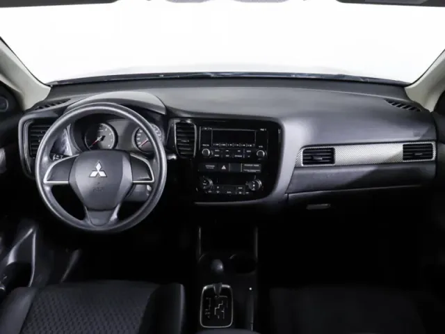 Mitsubishi Outlander, III — фото 15