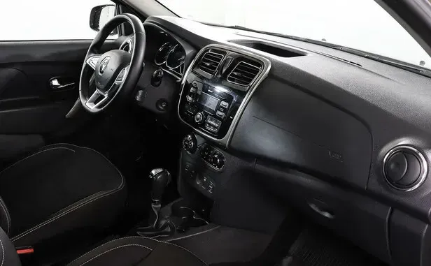Renault Sandero, II Рестайлинг — фото 8