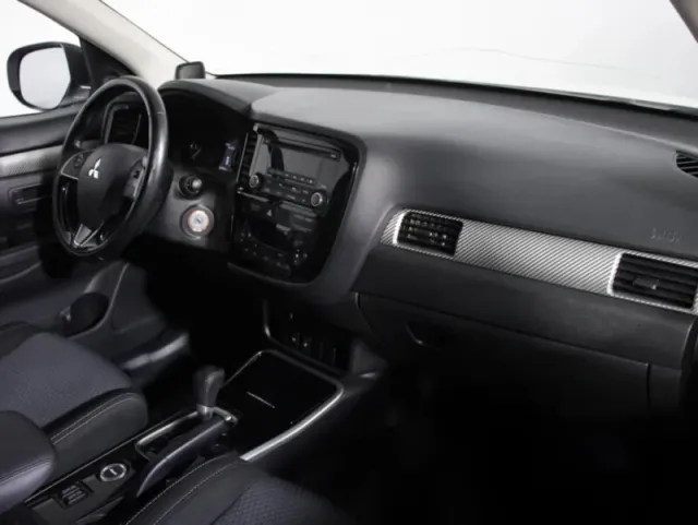 Mitsubishi Outlander, III Рестайлинг 2 — фото 10
