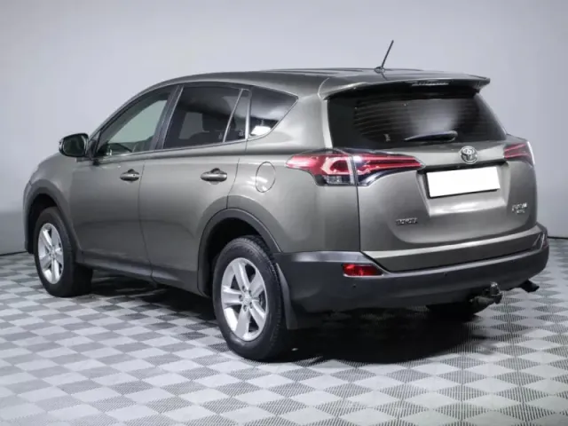 Toyota RAV4, IV (XA40) Рестайлинг — фото 7