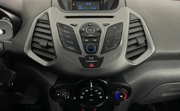 Ford EcoSport, II — фото 18