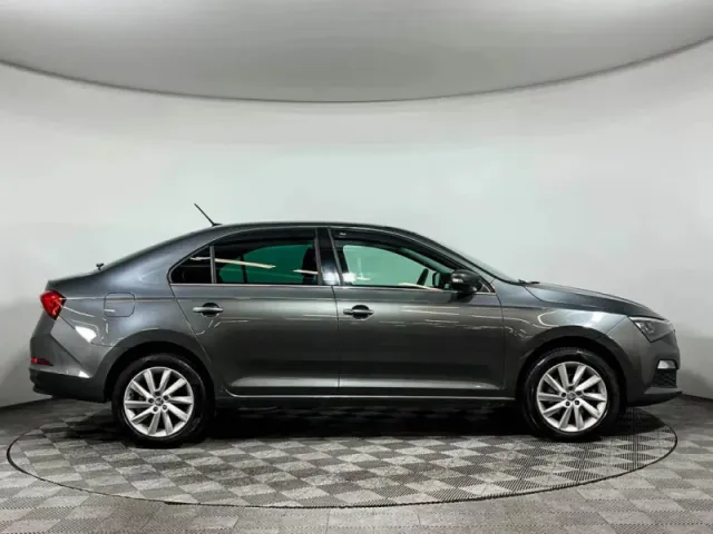 Skoda Rapid, II — фото 4
