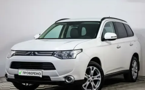 Mitsubishi Outlander, III — фото 1