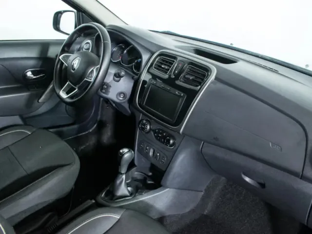 Renault Sandero, II Рестайлинг — фото 13