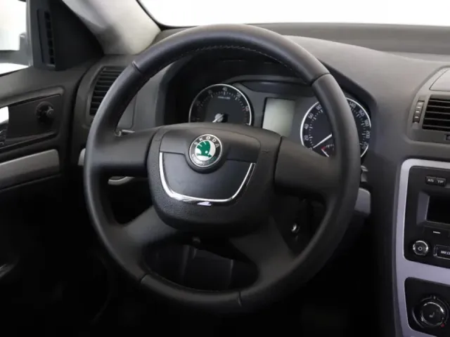 Skoda Octavia, III (A7) — фото 17