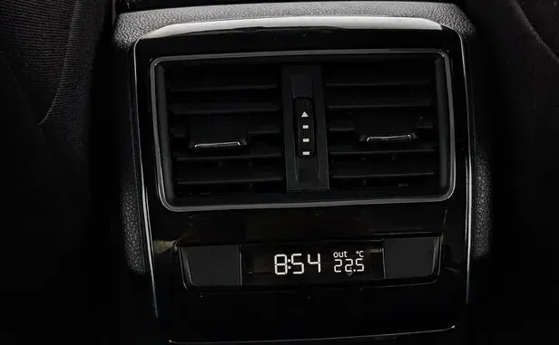 Skoda Superb, III — фото 11